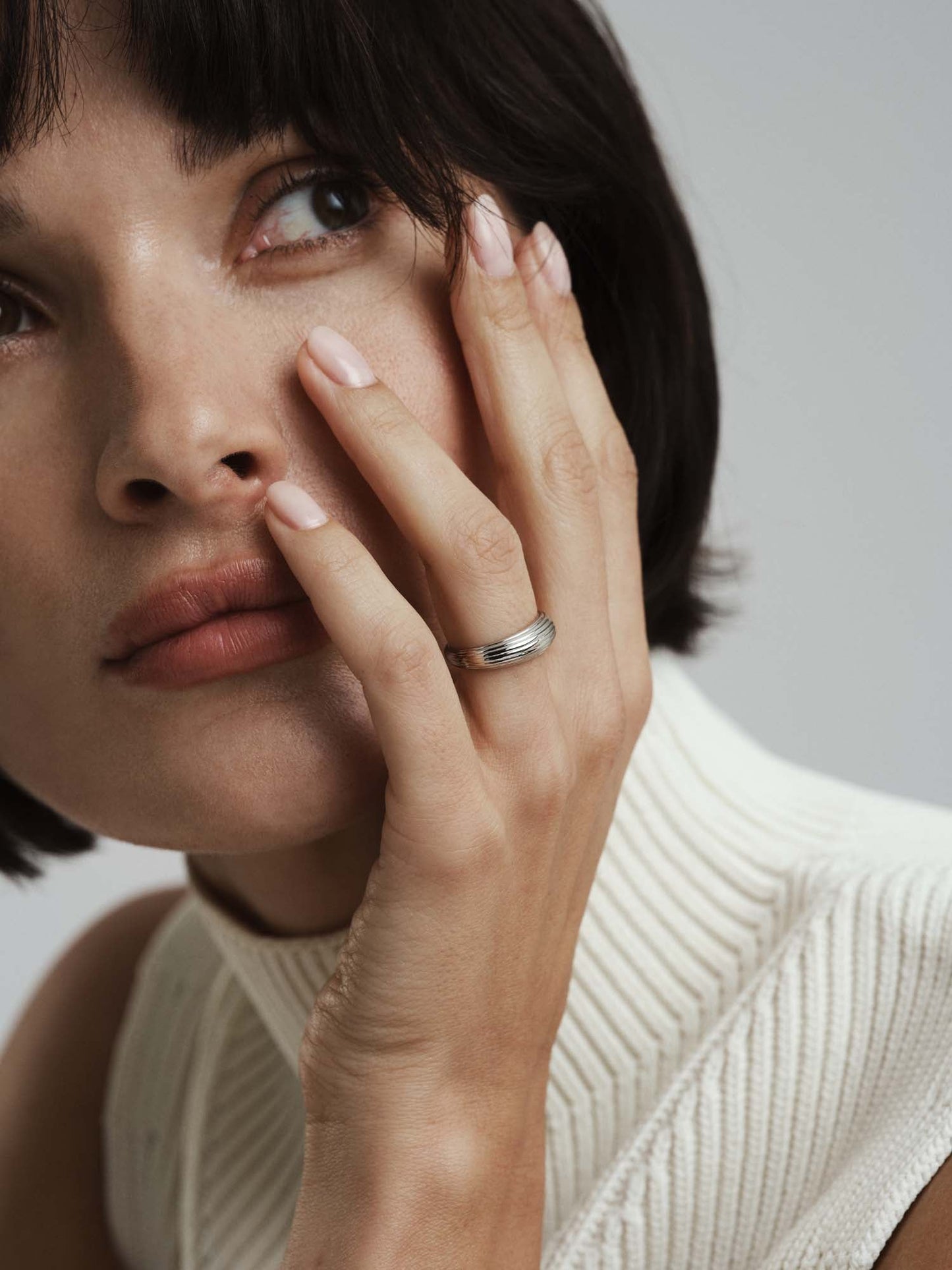 Edge Ribbed Ring