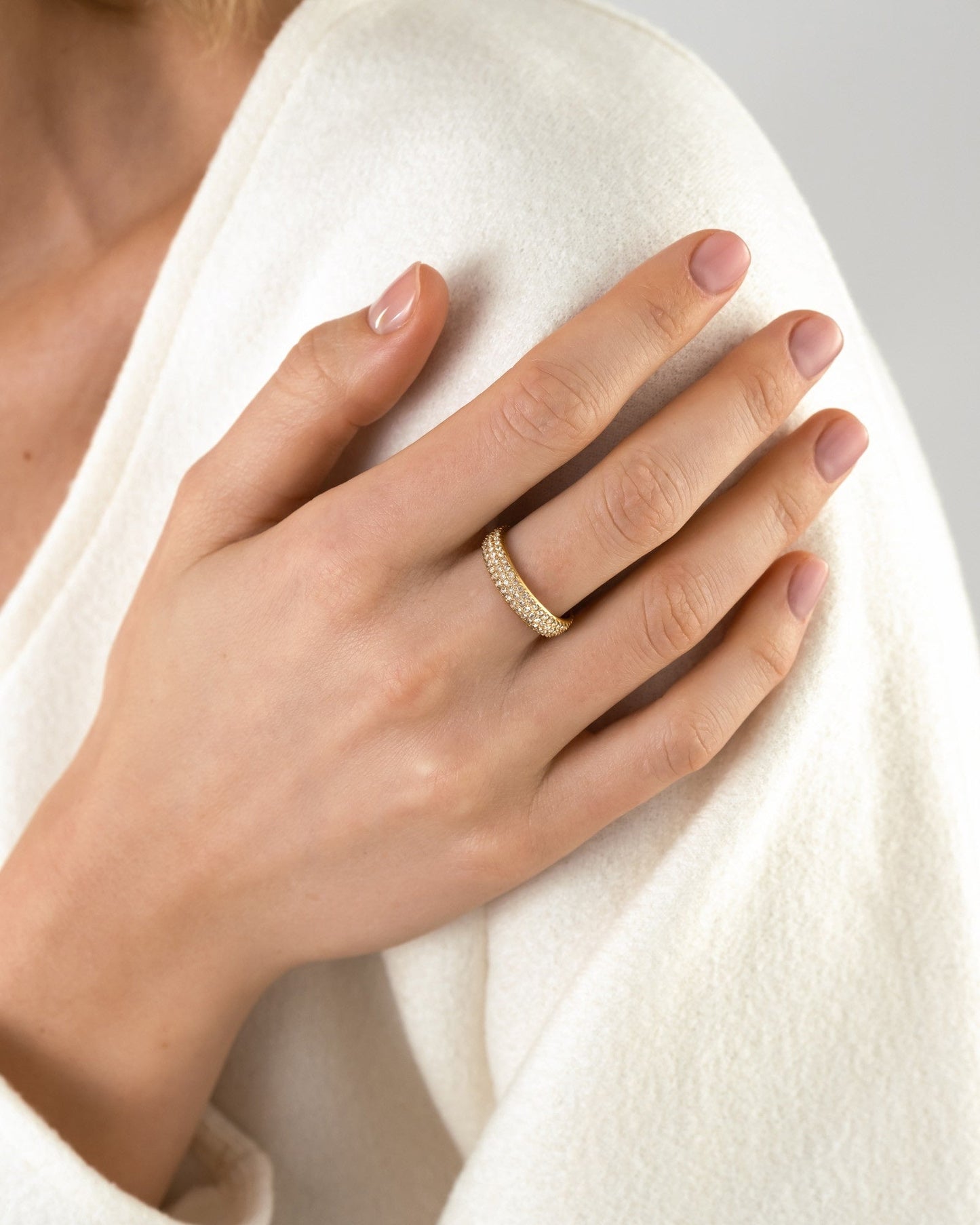 Amour Gold Ring