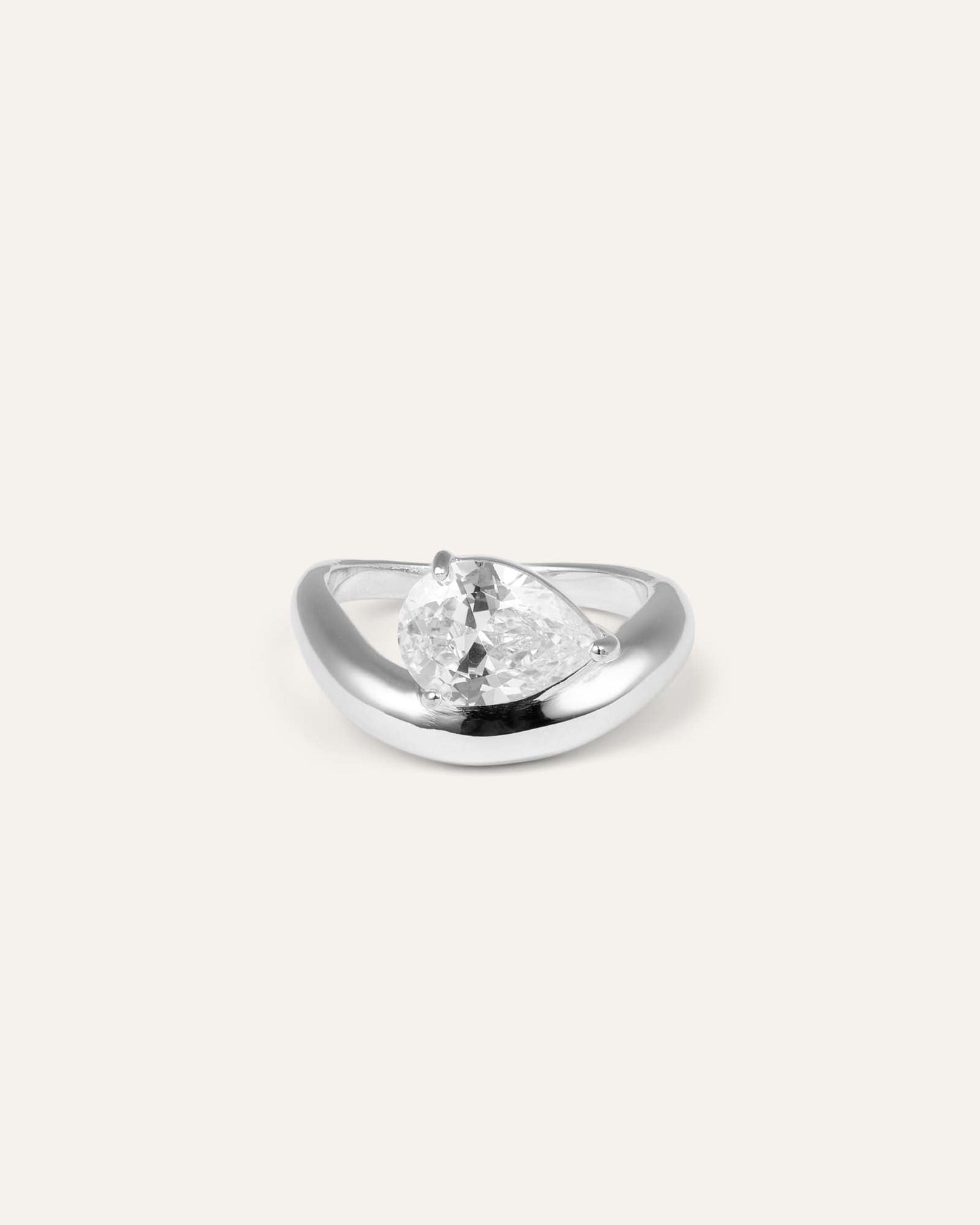 Amara Ring