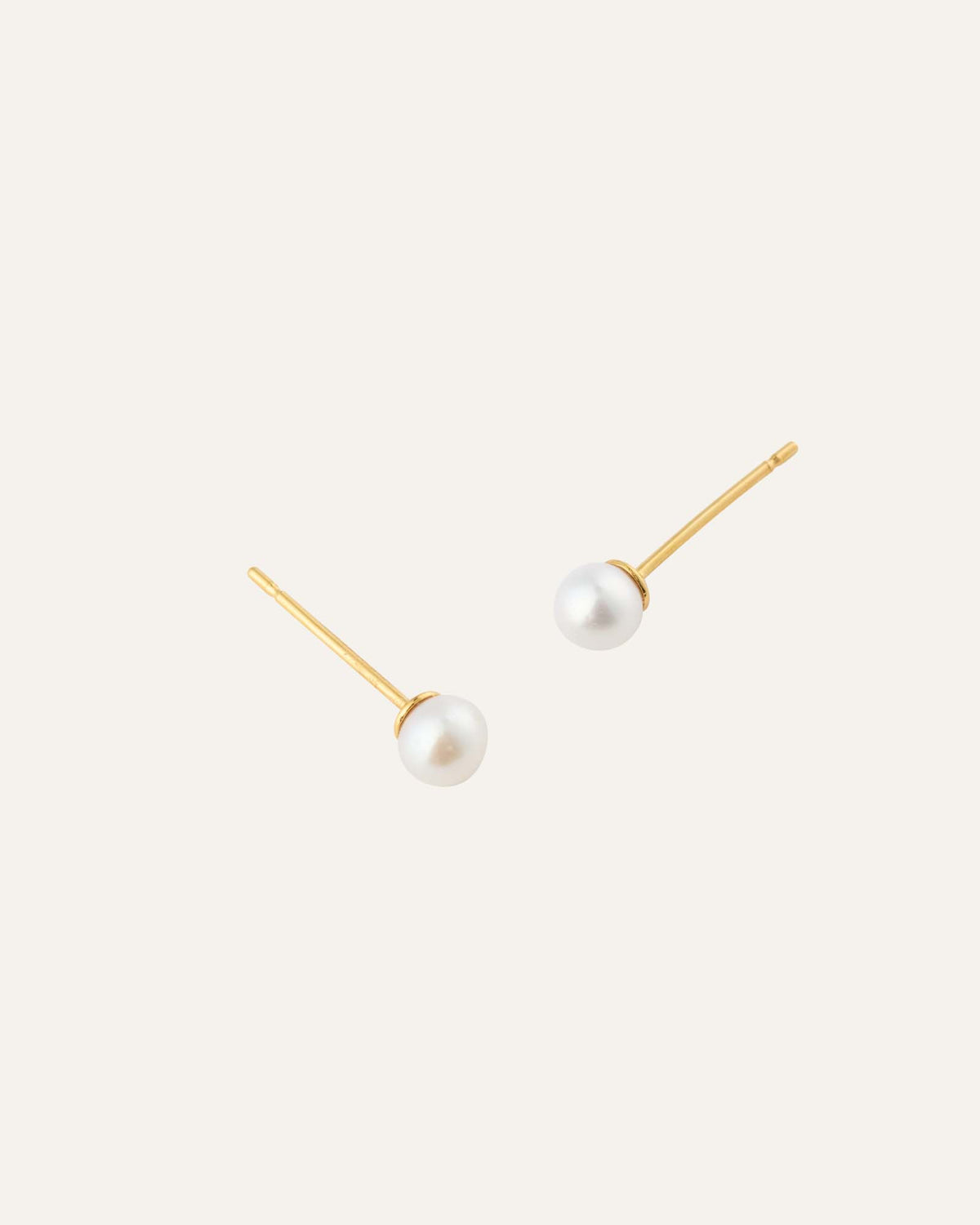 Pearl Studs Small