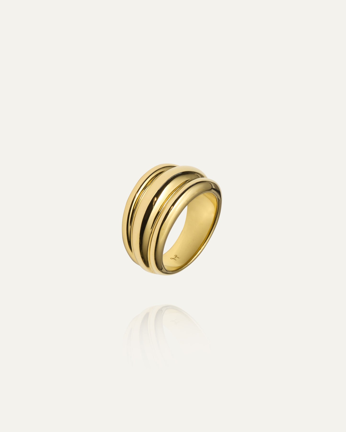 Deco Ribbed Gold Ring